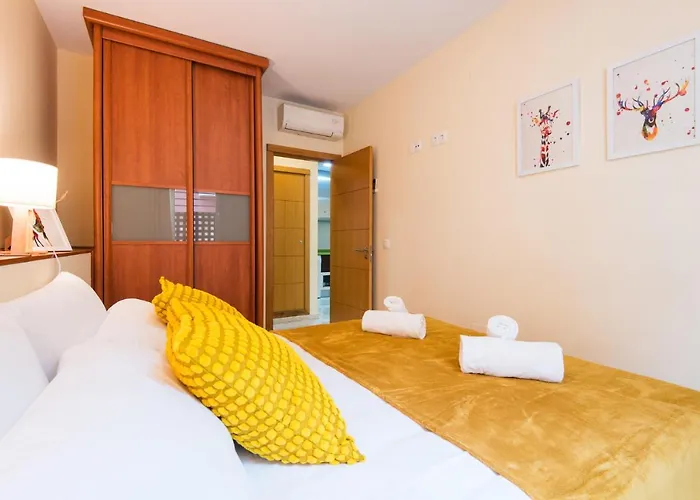 Victoria Square- Center Appartement